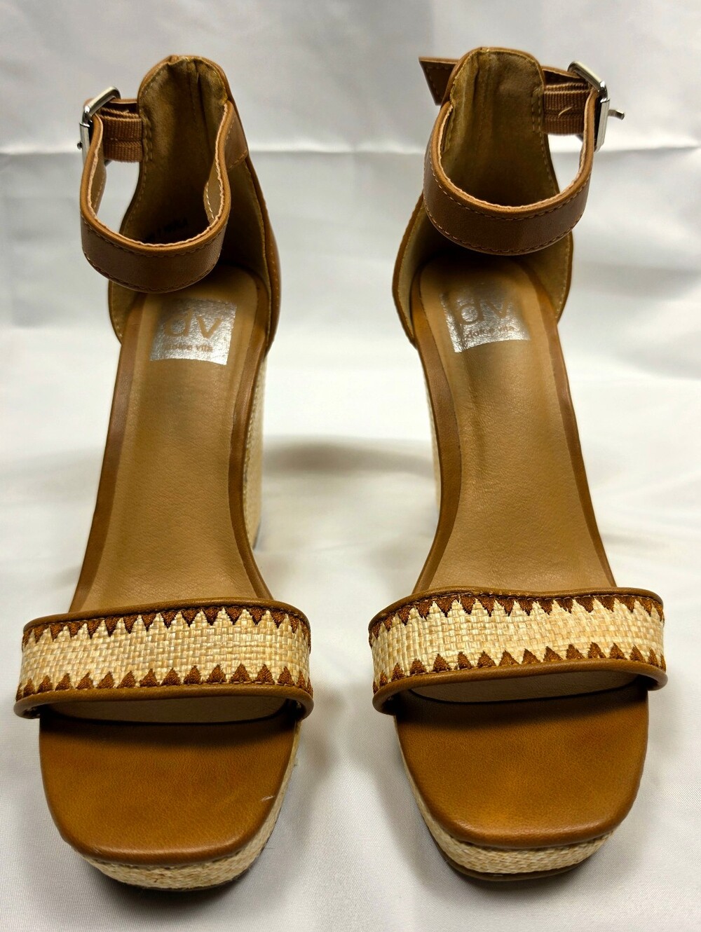 DV Dolce Vita Harla Raffia Platform Wedge Sandals Tan. Size 7